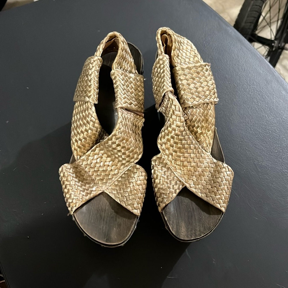 Joes Jeans platform sandals Y2K